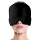 Mujer usando antifaz negro de descanso, producto de Sabi Equilibrio, fondo blanco